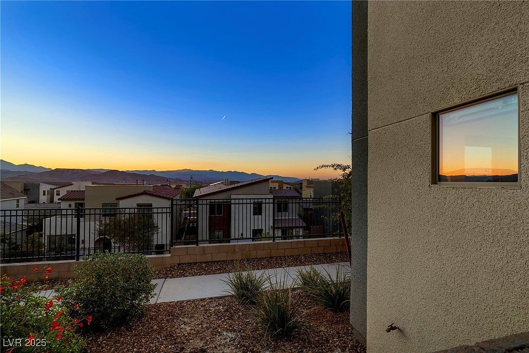 3364 Ponicelli Ln Henderson, NV 89044 - Thumbnail 4