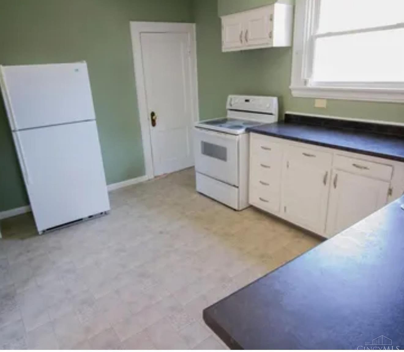 3230 Stanhope Ave Cincinnati, OH 45211 - Thumbnail 4