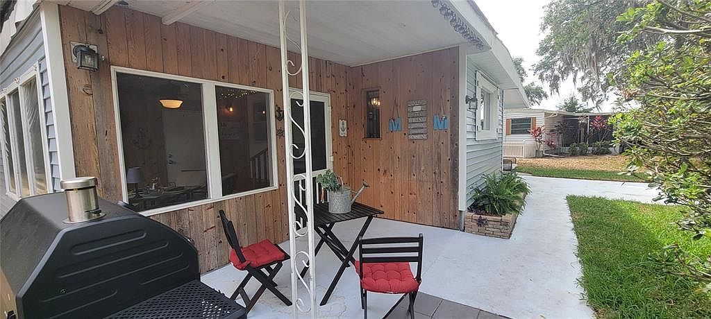 1007 Aloha Way Lady Lake, FL 32159 - Thumbnail 4