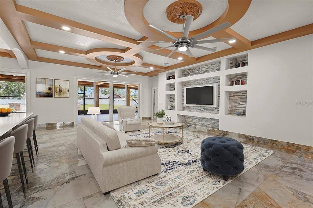 5714 38th Ave E Bradenton, FL 34208 - Thumbnail 4