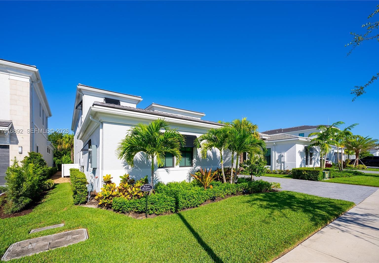 13402 Artisan Cir Palm Beach Gardens, FL 33418 - Thumbnail 4