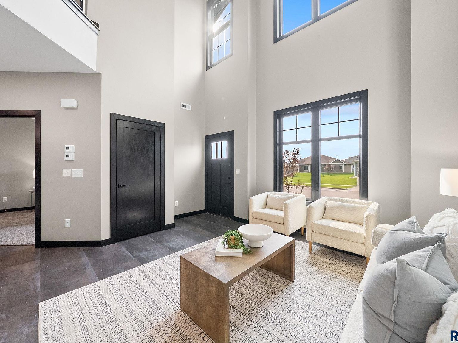 8617 W Shoreline Pl Sioux Falls, SD 57107 - Thumbnail 4