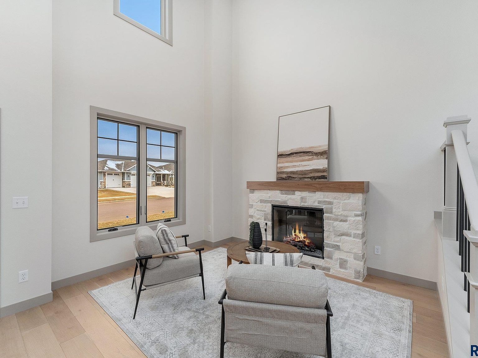 8611 W Shoreline Pl Sioux Falls, SD 57107 - Thumbnail 4