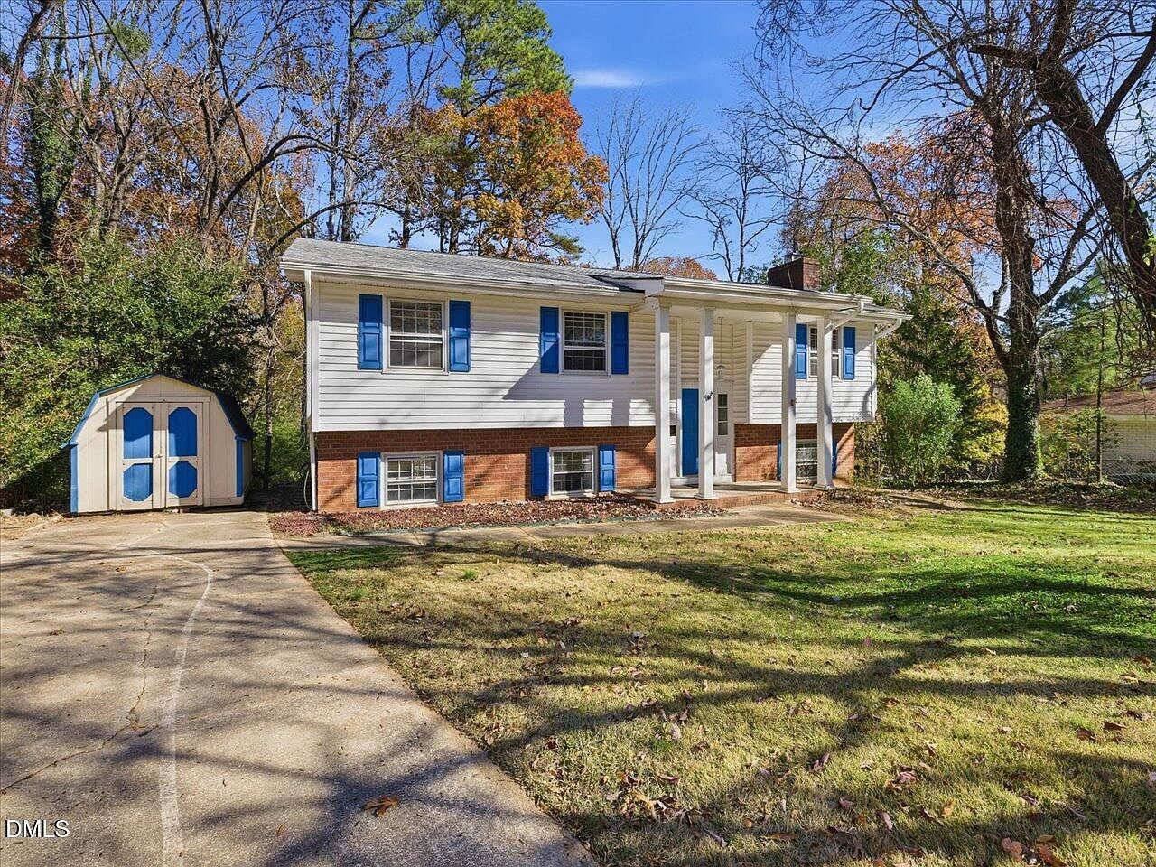 806 Oakley Ct Cary, NC 27511 - Thumbnail 4