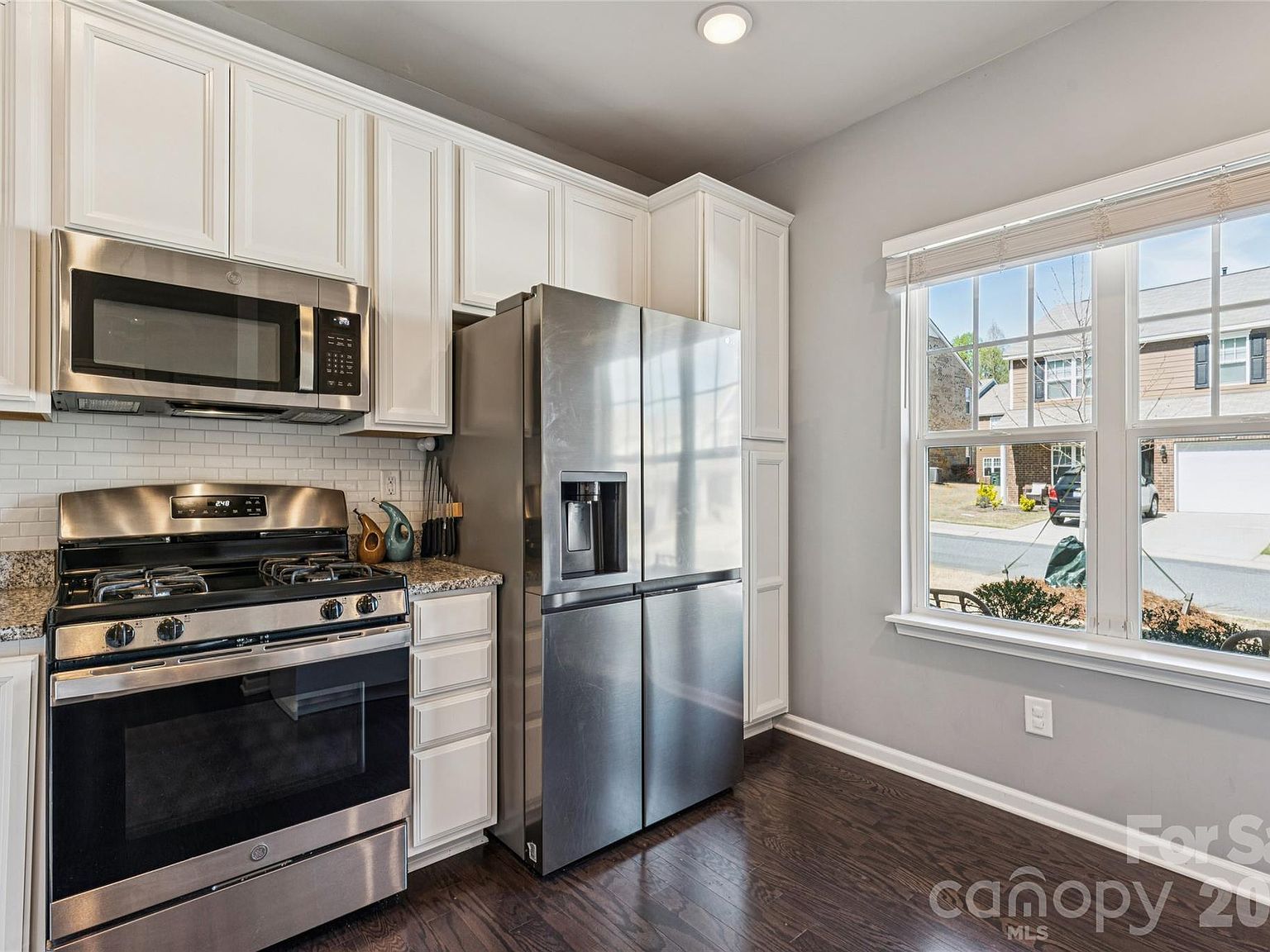 9311 Grand Valley Dr Charlotte, NC 28213 - Thumbnail 4