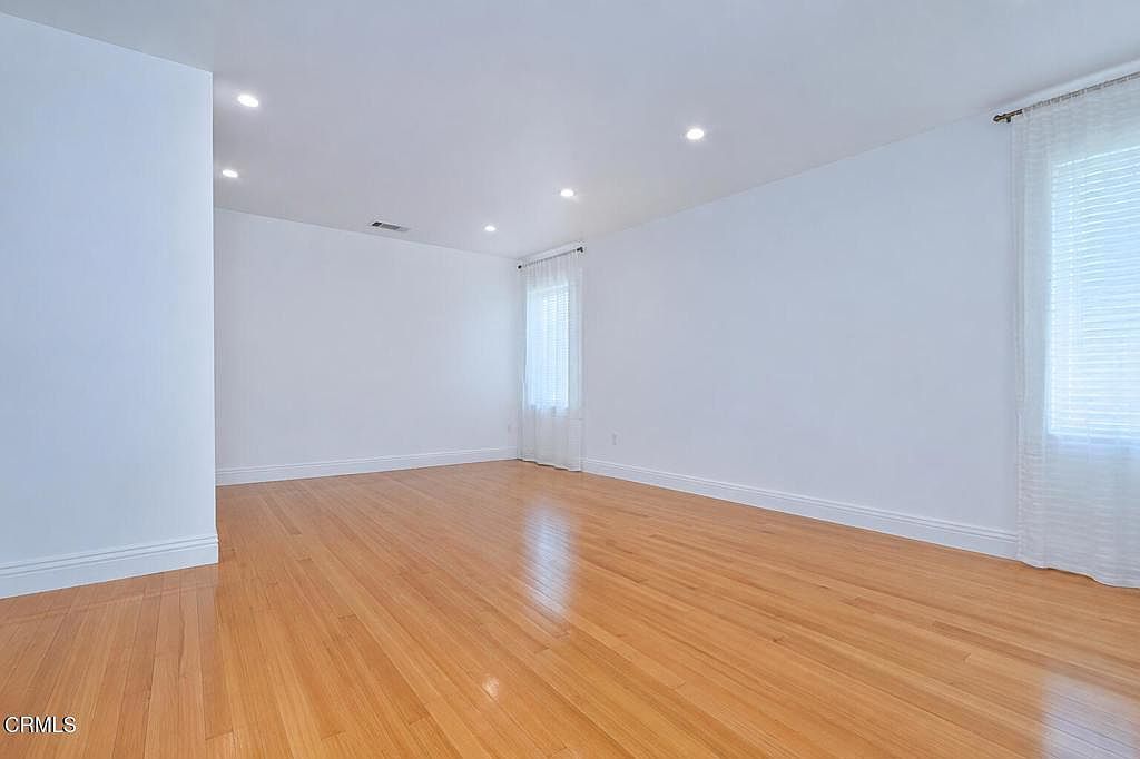 11314 Gladwin St Los Angeles, CA 90049 - Thumbnail 4