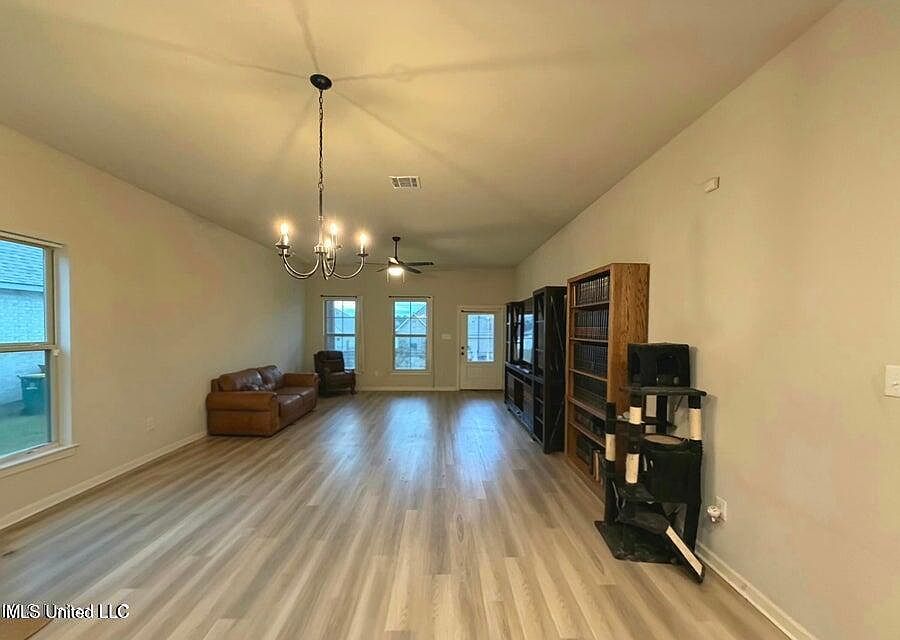 11416 Crystal Lake Dr Gulfport, MS 39503 - Thumbnail 4