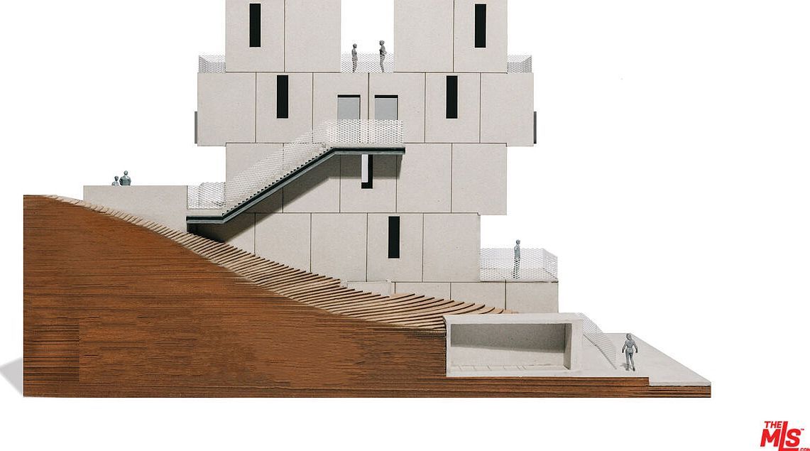 731 S Boyle Ave Los Angeles, CA 90023 - Thumbnail 4