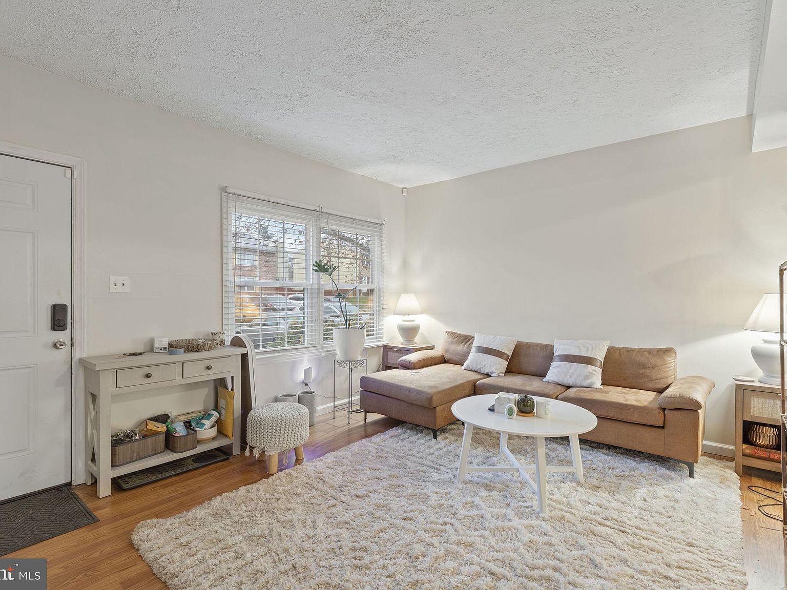 5380 King Arthur Cir Baltimore, MD 21237 - Thumbnail 4