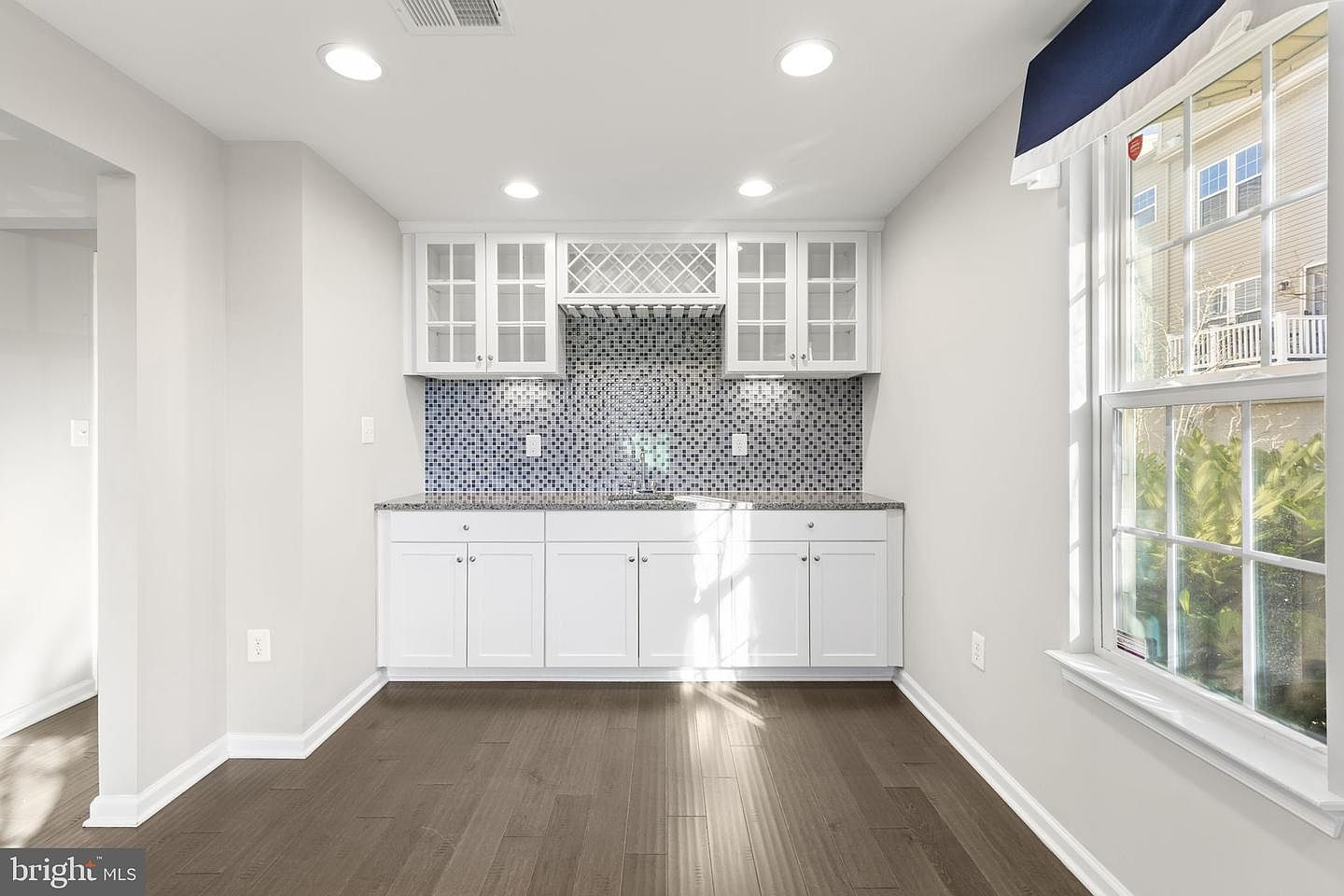 10512 Presidential Pkwy Upper Marlboro, MD 20772 - Thumbnail 4