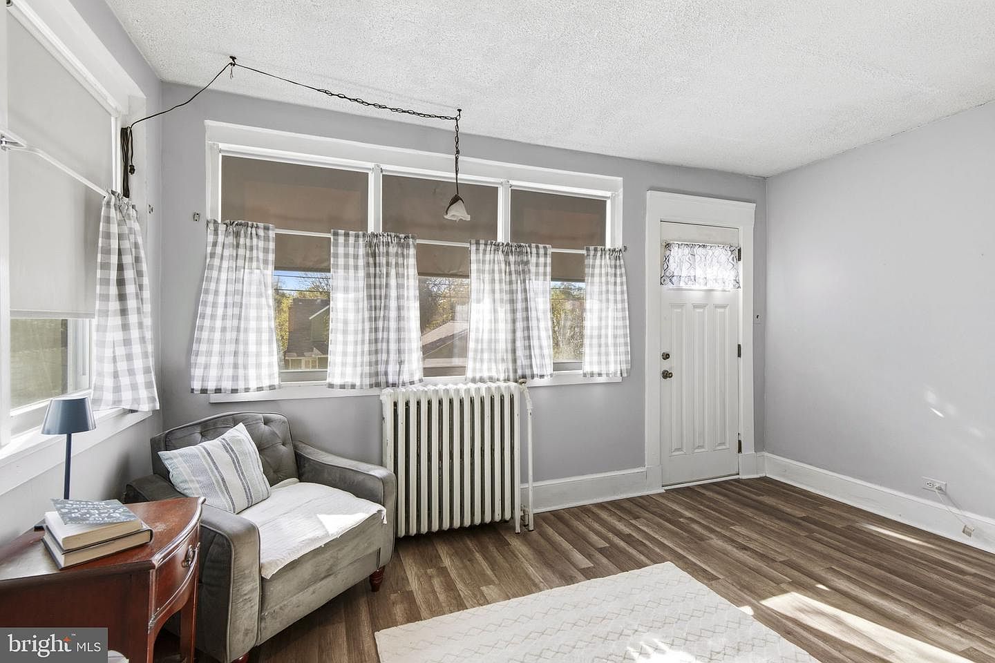 6421 Cedonia Ave Baltimore, MD 21206 - Thumbnail 4