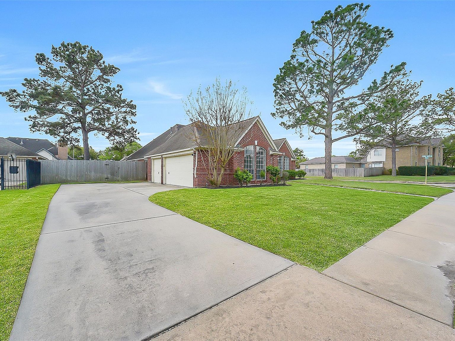 20739 Maple Village Dr Cypress, TX 77433 - Thumbnail 4