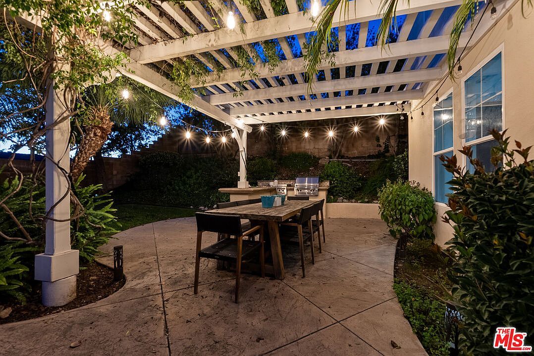 3821 Luna Ct Altadena, CA 91001 - Thumbnail 4