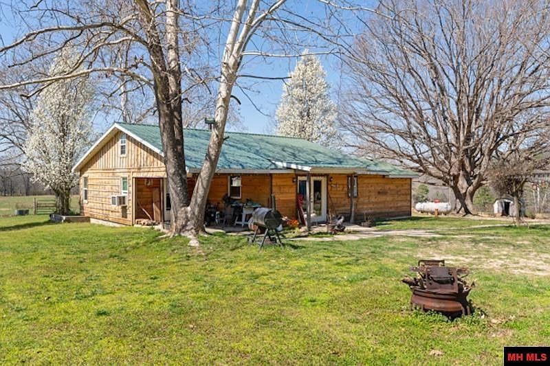 211 Featherhill Ter Norfork, AR 72658 - Thumbnail 4