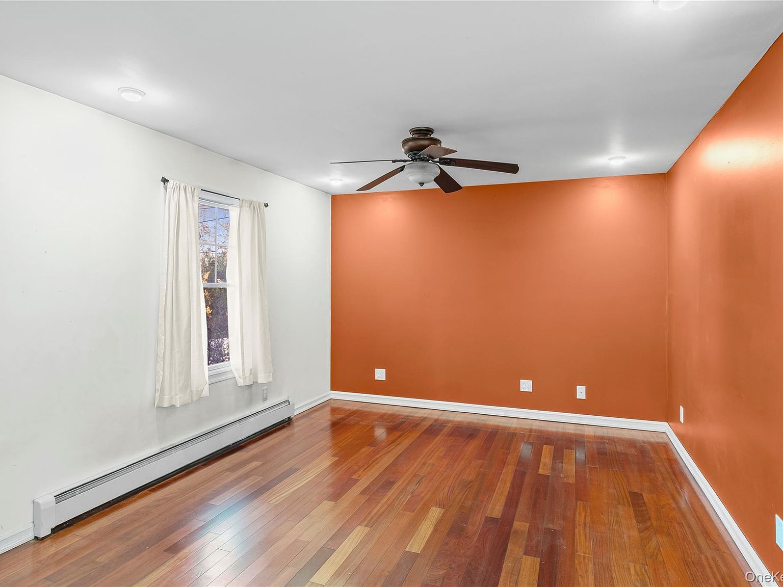 10 Queen Dr Sound Beach, NY 11789 - Thumbnail 4