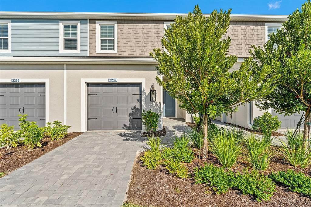 2262 Washington Palm Ct Bradenton, FL 34212 - Thumbnail 4