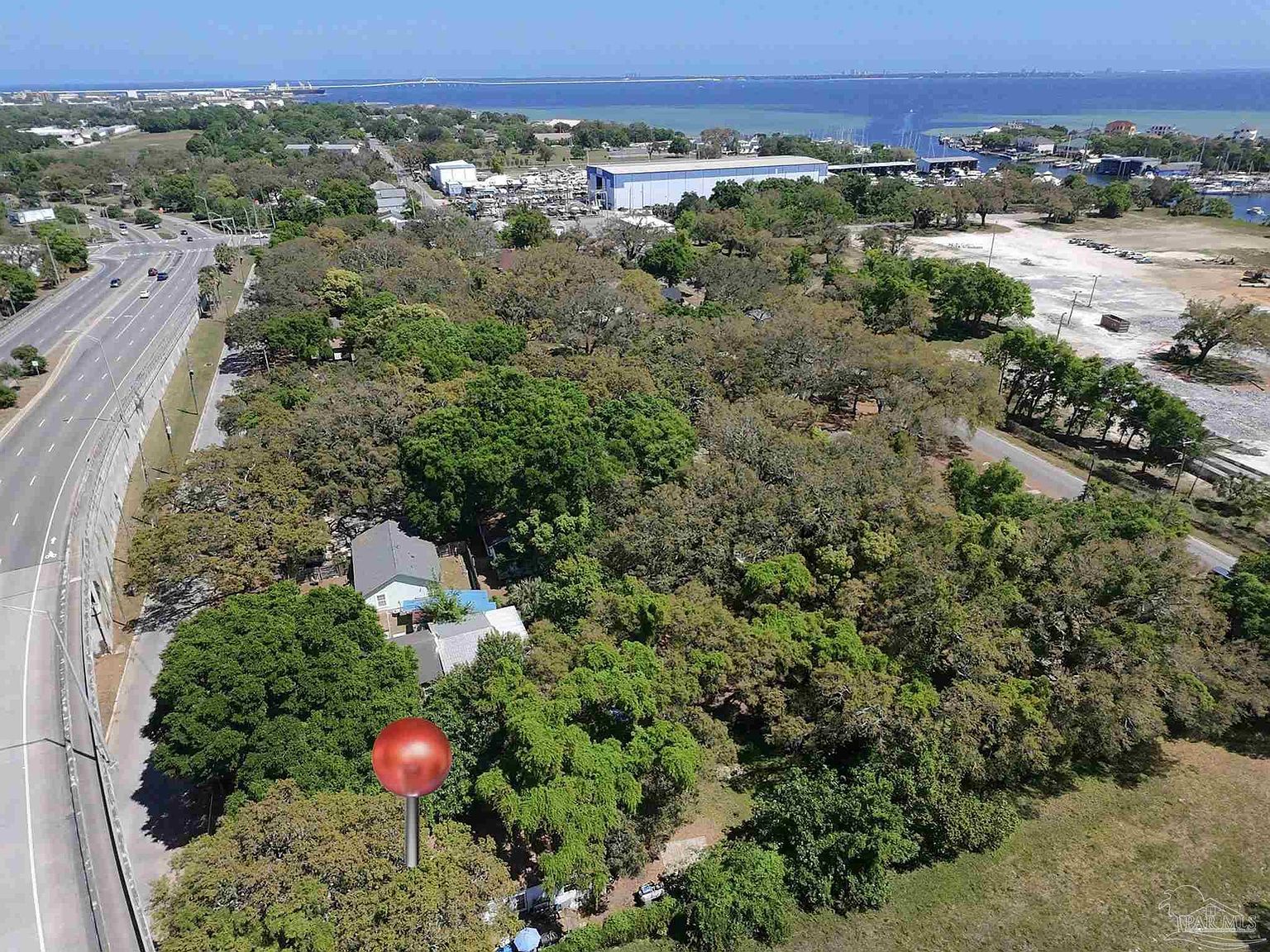 2305 Interlaken St Pensacola, FL 32502 - Thumbnail 4