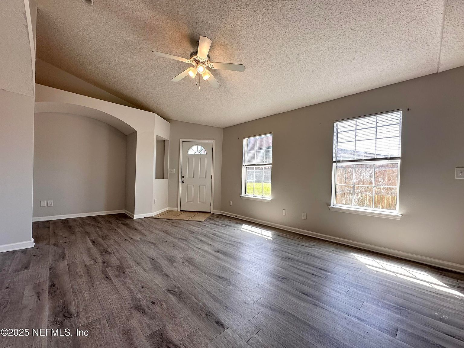 101 Vernis Ave Jacksonville, FL 32218 - Thumbnail 4