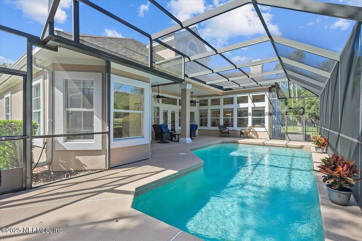 8253 Bay Tree Ln Jacksonville, FL 32256 - Thumbnail 4