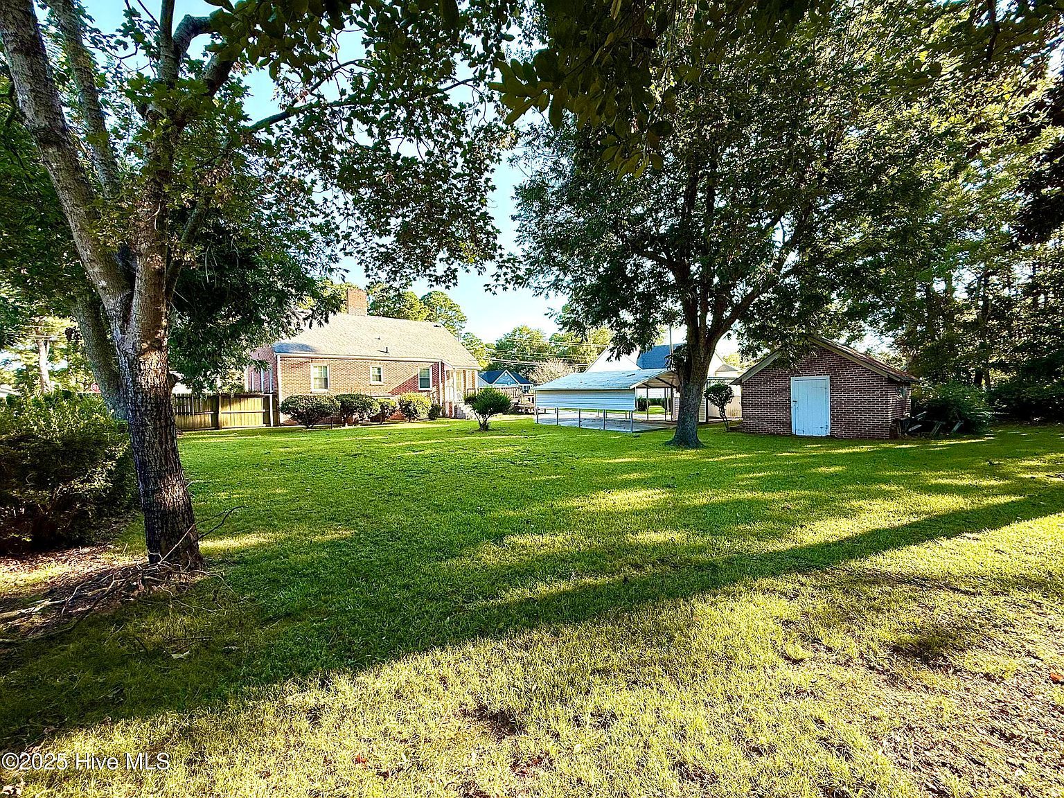 300 Roseboro St Roseboro, NC 28382 - Thumbnail 4