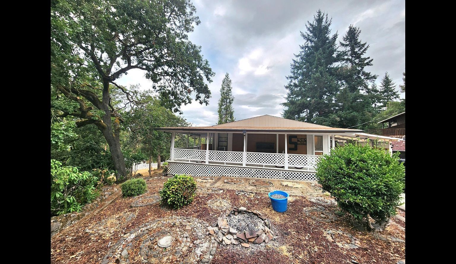 711 Plin St Myrtle Creek, OR 97457 - Thumbnail 4