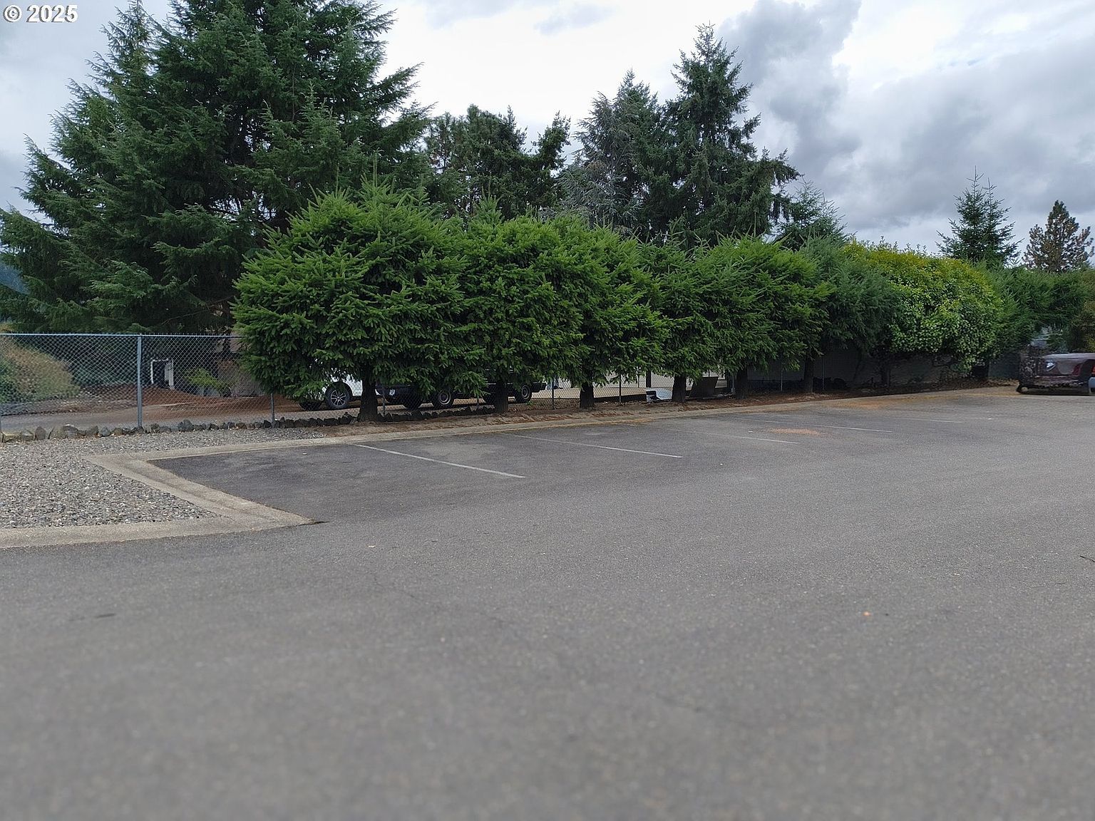 180 Twin Oaks Loop Winston, OR 97496 - Thumbnail 4