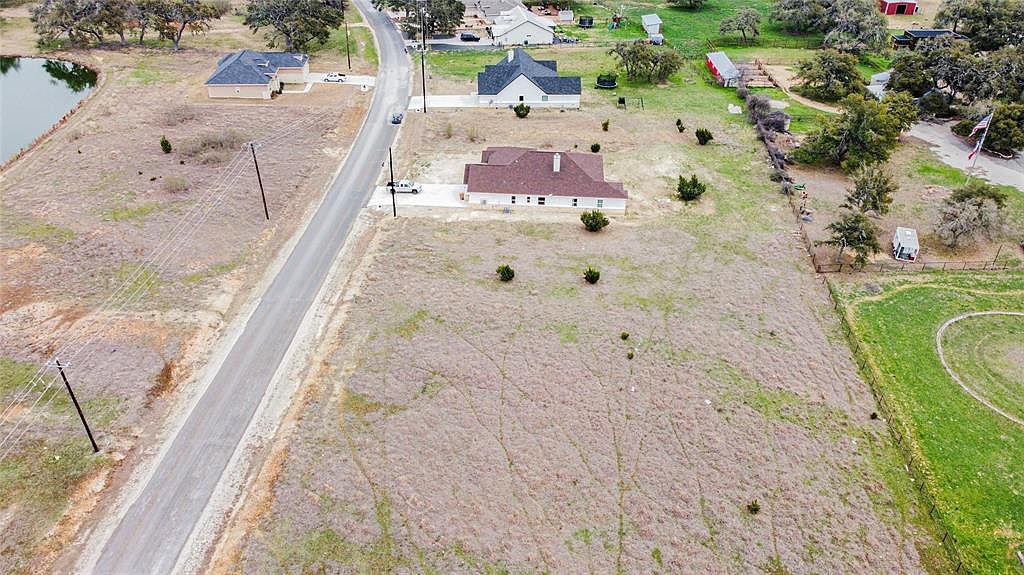 516 John Price Blanco, TX 78606 - Thumbnail 4