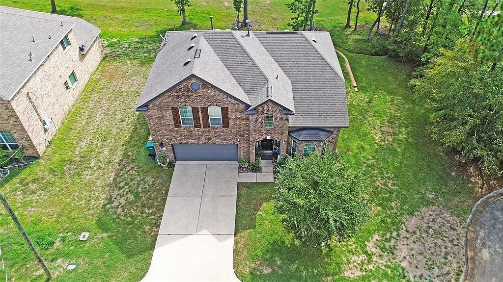 5 Stone Crk Conroe, TX 77304 - Thumbnail 4