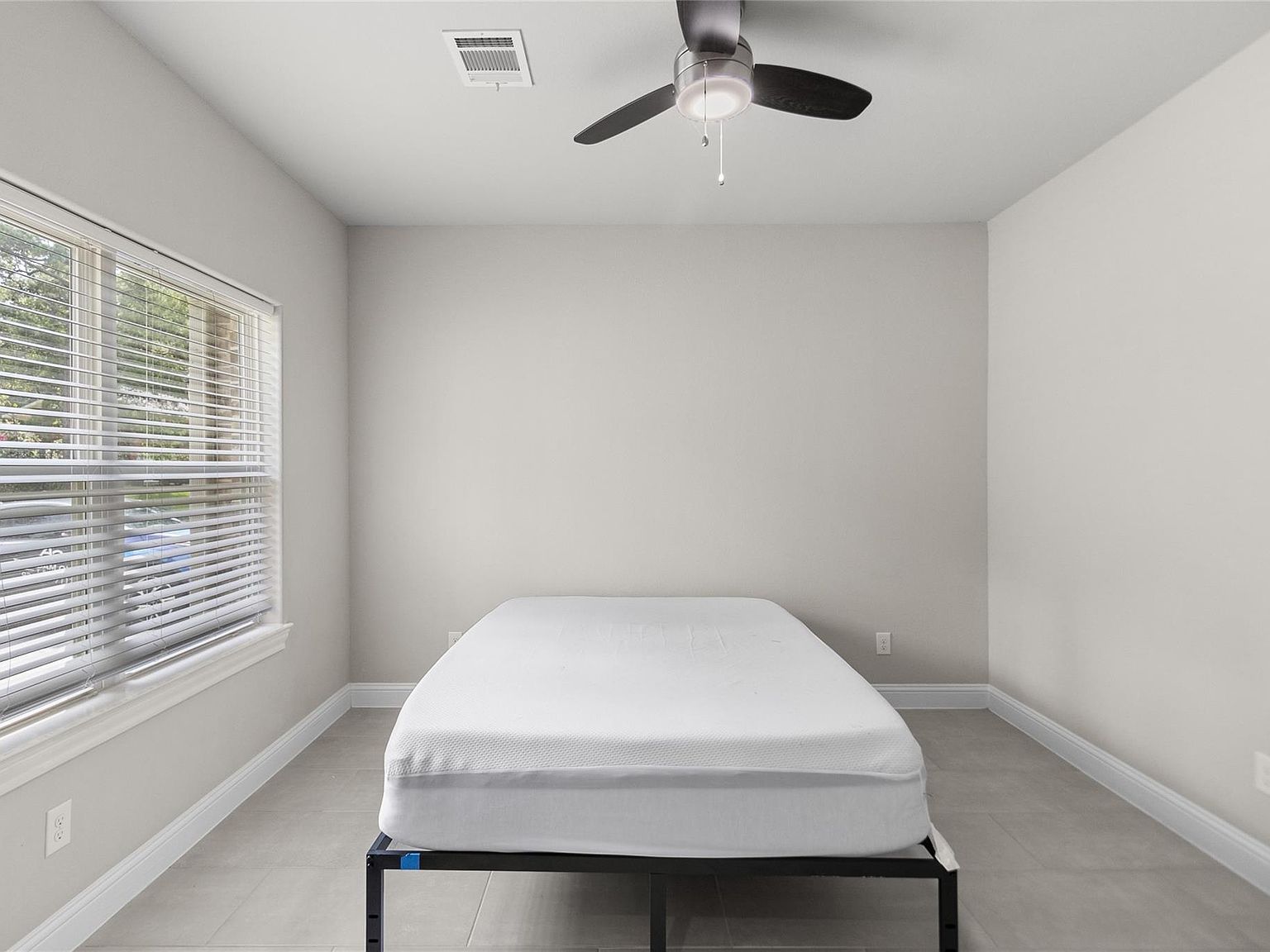 116 Augusta Dr Huntsville, TX 77340 - Thumbnail 4