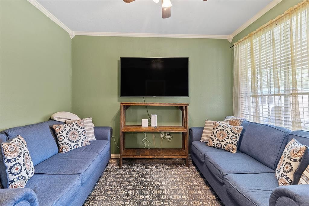 7902 Acacia Ln Plantersville, TX 77363 - Thumbnail 4