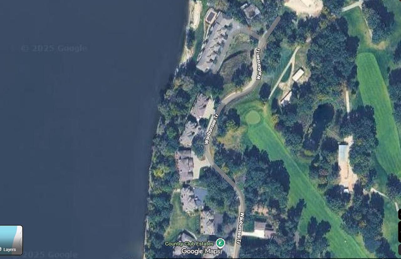 N807 Waubunsee Trl UNIT 3 Fort Atkinson, WI 53538 - Thumbnail 4