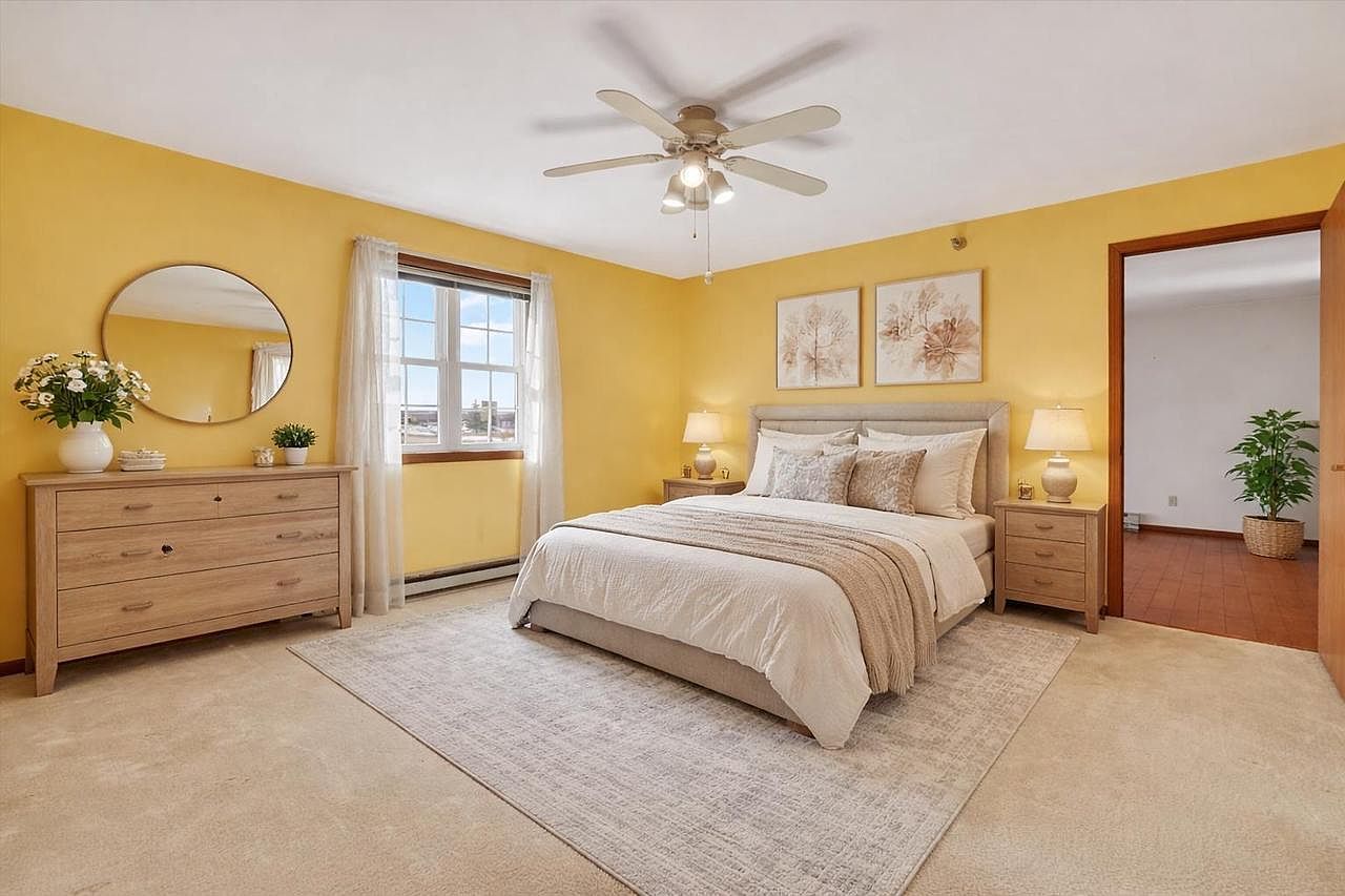 715 Canterberry Ct Unit 109 West Bend, WI 53090 - Thumbnail 4