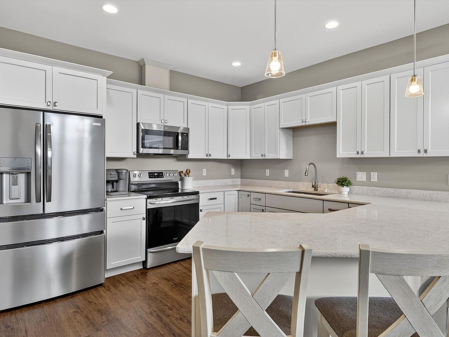 3704 Newcastle Dr Janesville, WI 53546 - Thumbnail 4
