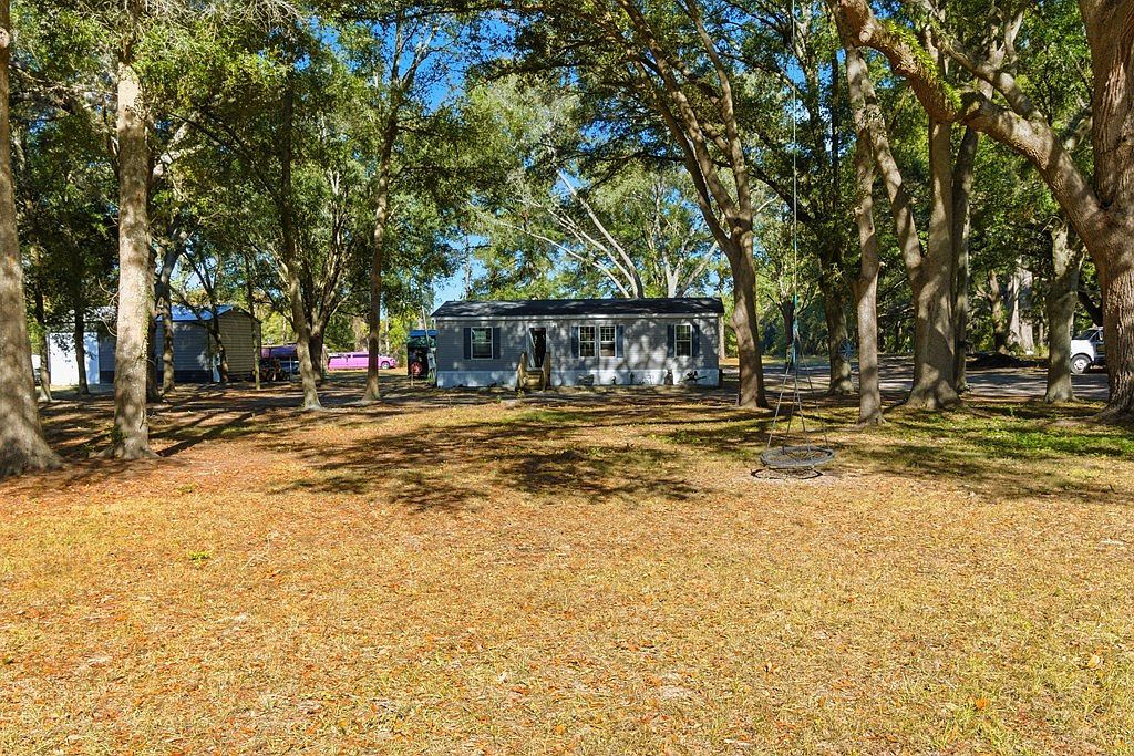 4506 NW 10th St Bell, FL 32619 - Thumbnail 4