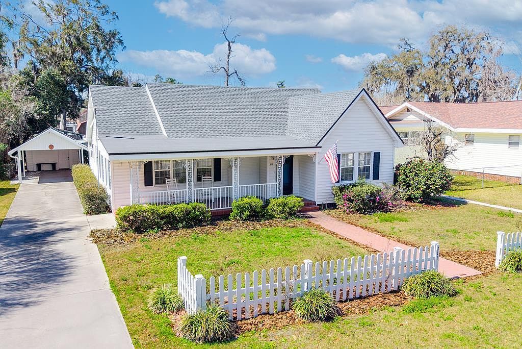 211 SE 2nd St Trenton, FL 32693 - Thumbnail 4