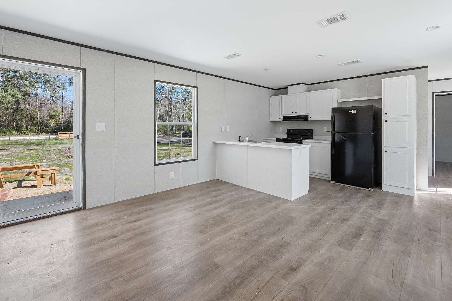 142 NE 202nd Ave Old Town, FL 32680 - Thumbnail 4