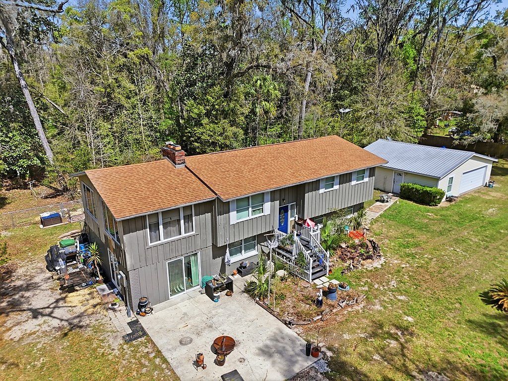 8010 Stephen Foster Ave Fanning Springs, FL 32693 - Thumbnail 4