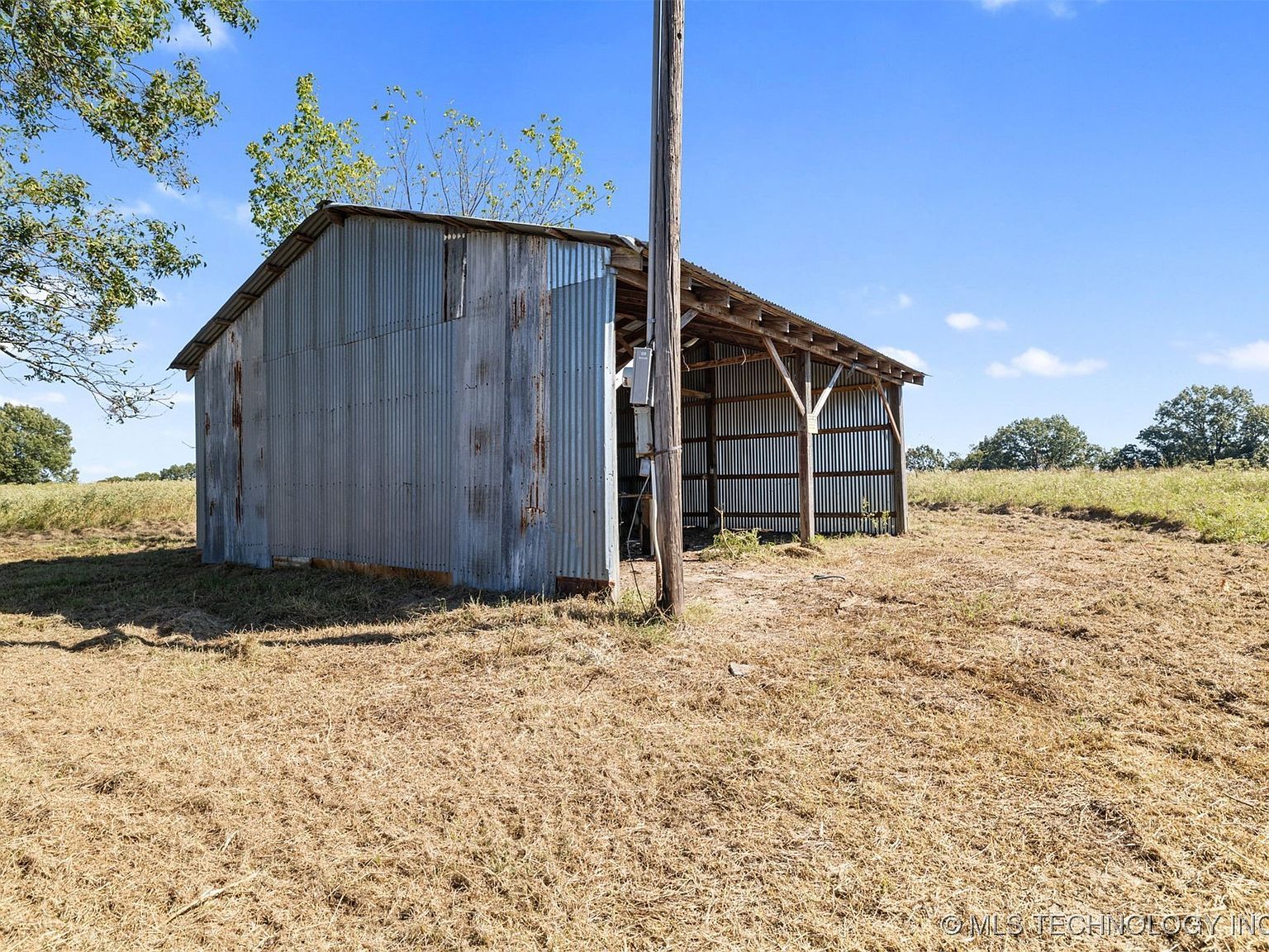 8405 E Nightingale Rd Atoka, OK 74525 - Thumbnail 4