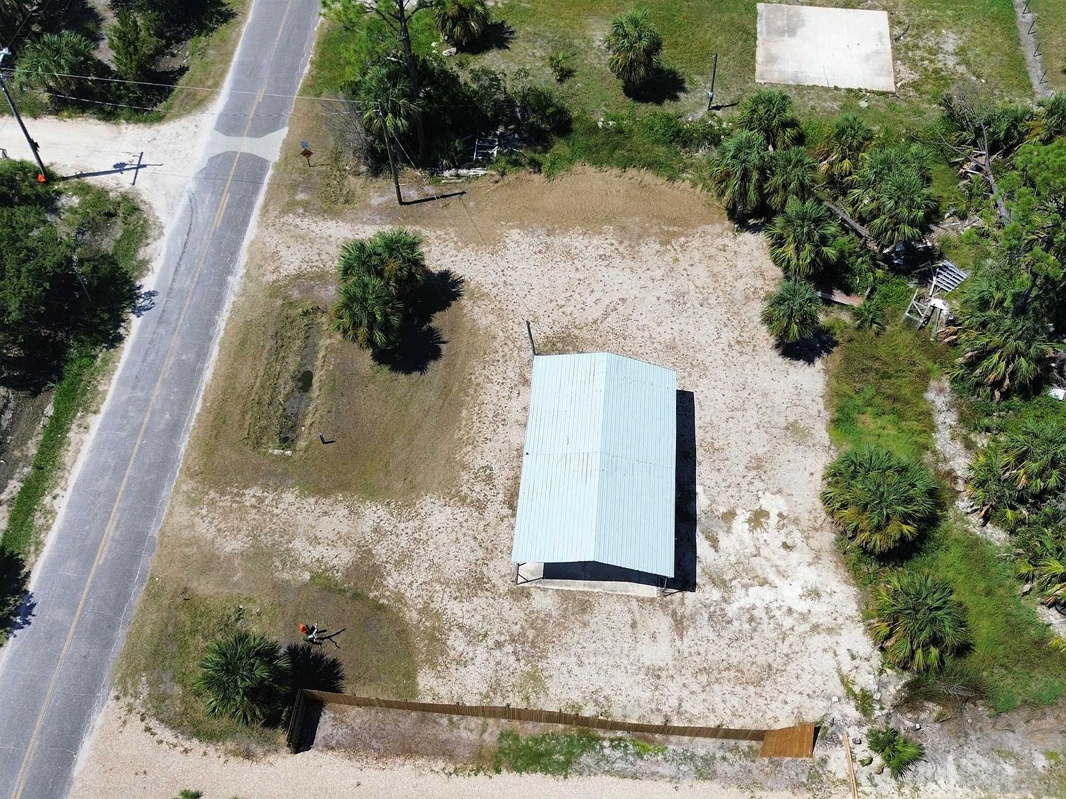 490 Cedar Island Rd Perry, FL 32348 - Thumbnail 4