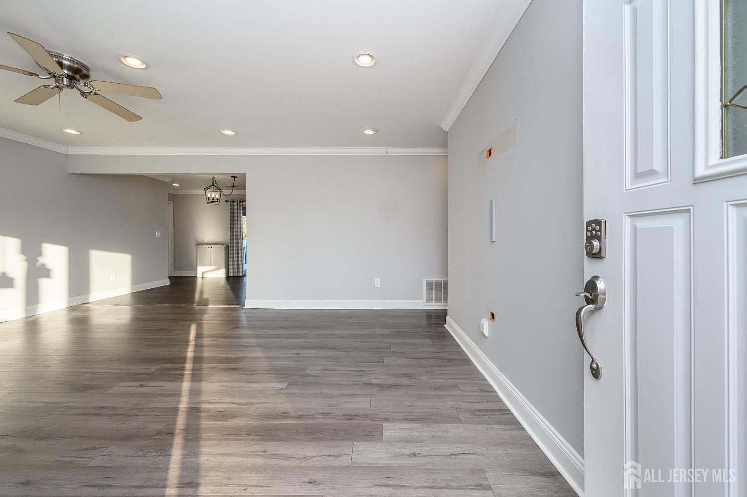 1212 Pemberton St Toms River, NJ 08757 - Thumbnail 4