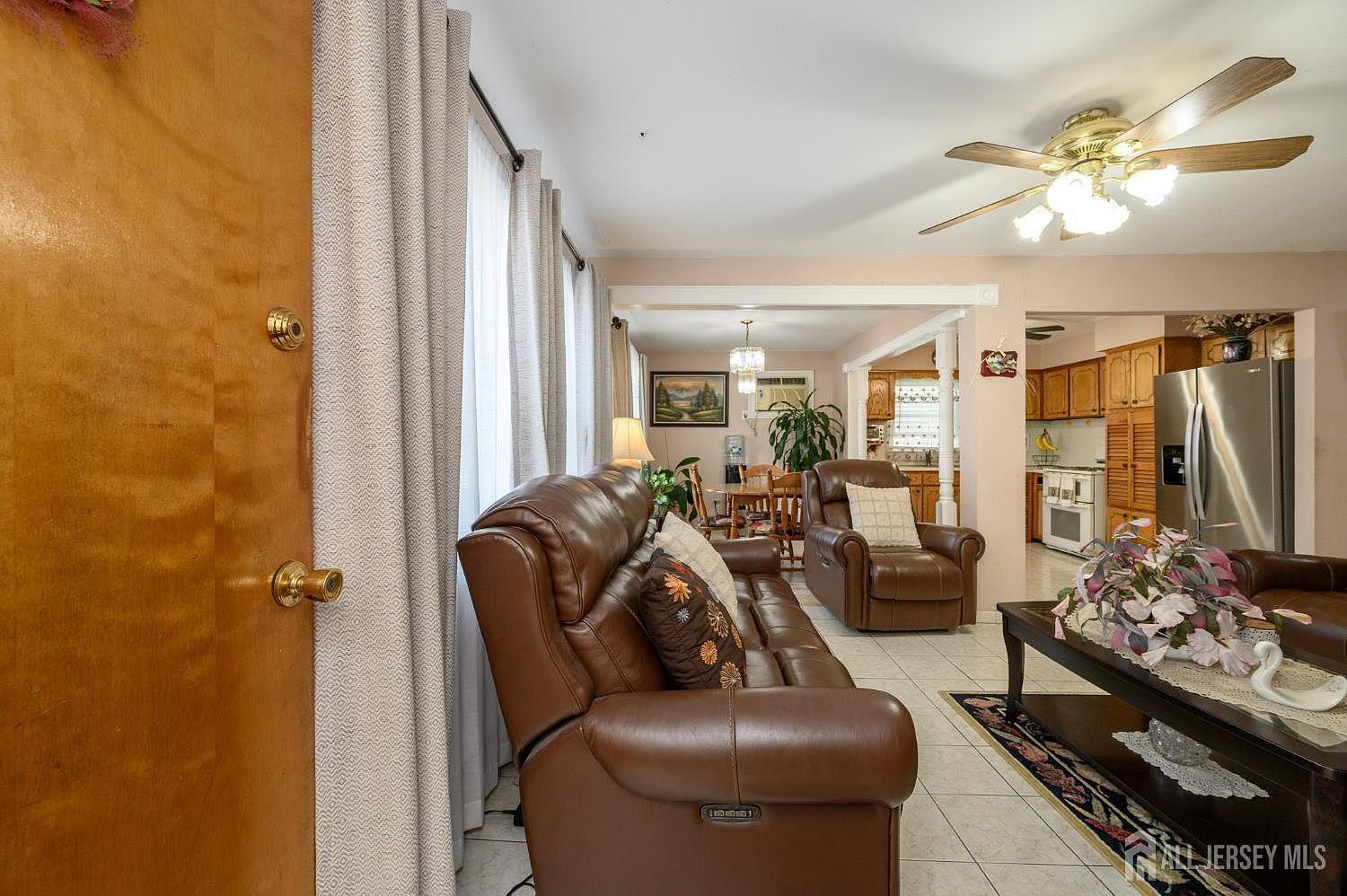 405 Kennedy Dr Linden, NJ 07036 - Thumbnail 4