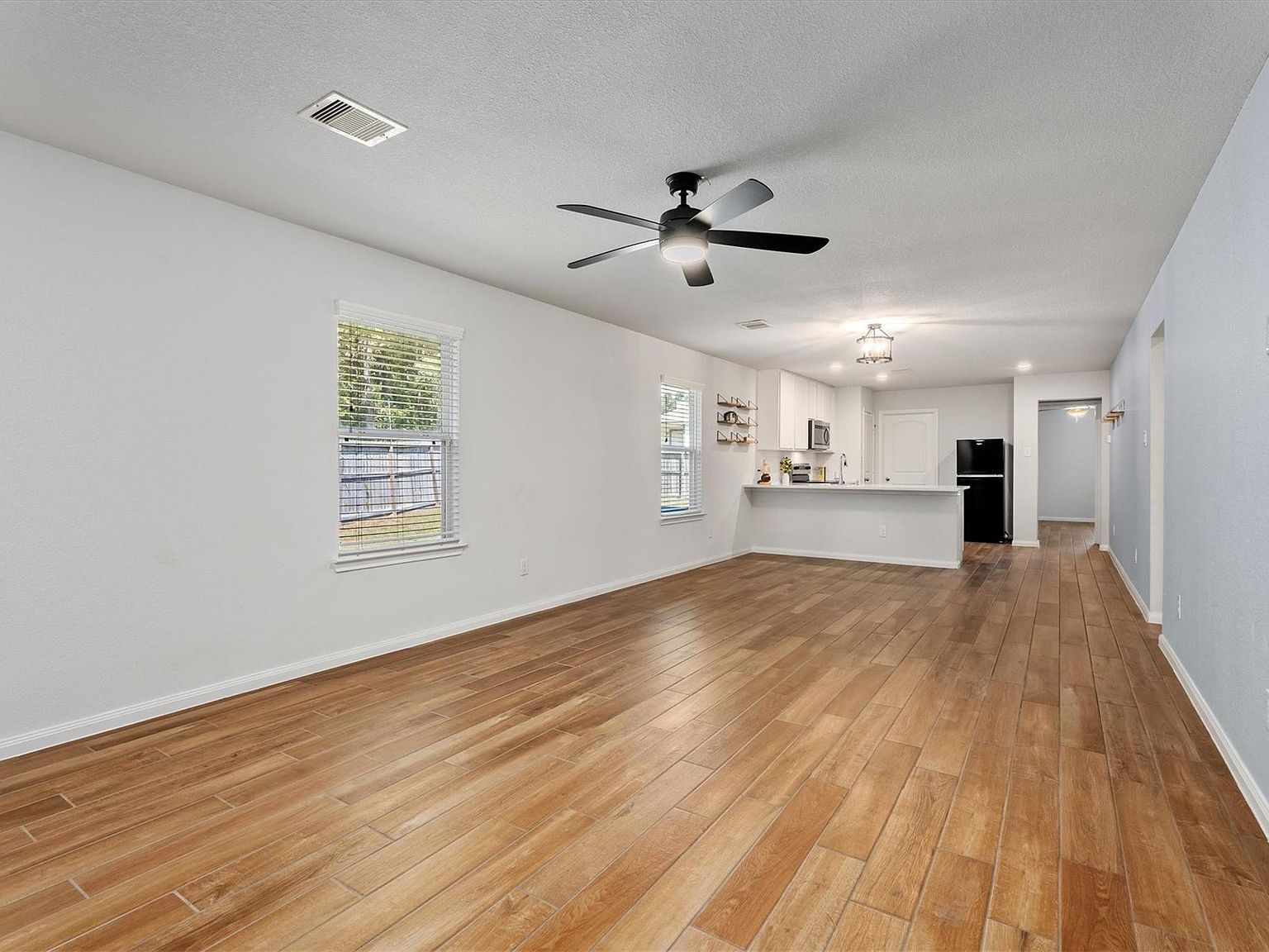 12912 Lake Conroe Bay Rd Willis, TX 77318 - Thumbnail 4