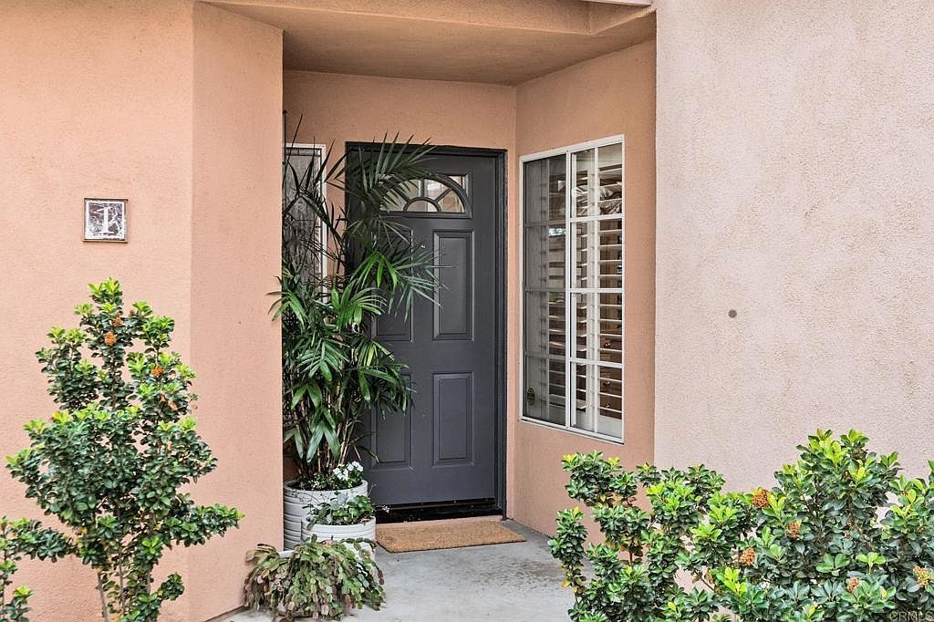 12041 Tivoli Park Row Unit 1 San Diego, CA 92128 - Thumbnail 4