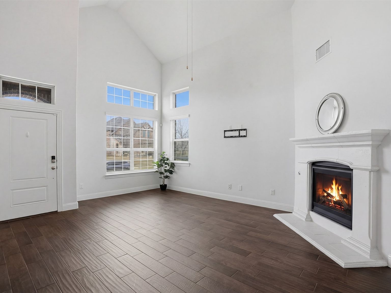 7209 Windy Meadow Dr Little Elm, TX 75068 - Thumbnail 4