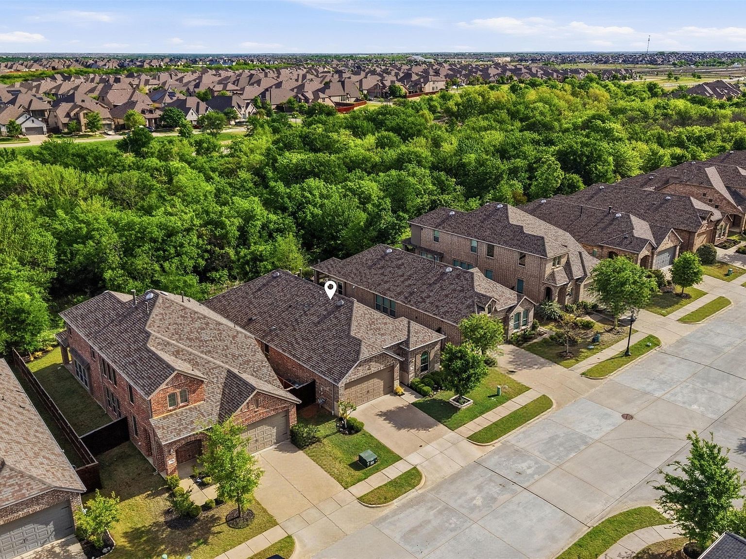 1225 Shire Dr Aubrey, TX 76227 - Thumbnail 4