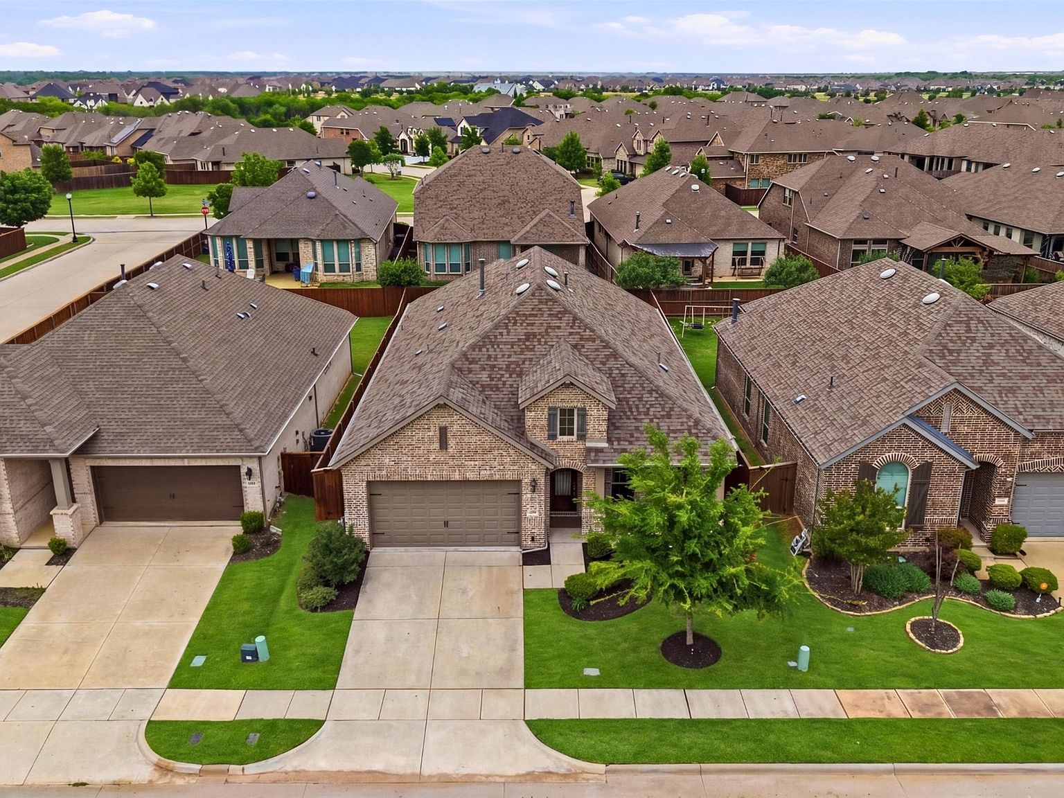 1429 Eclipse Rd Aubrey, TX 76227 - Thumbnail 4