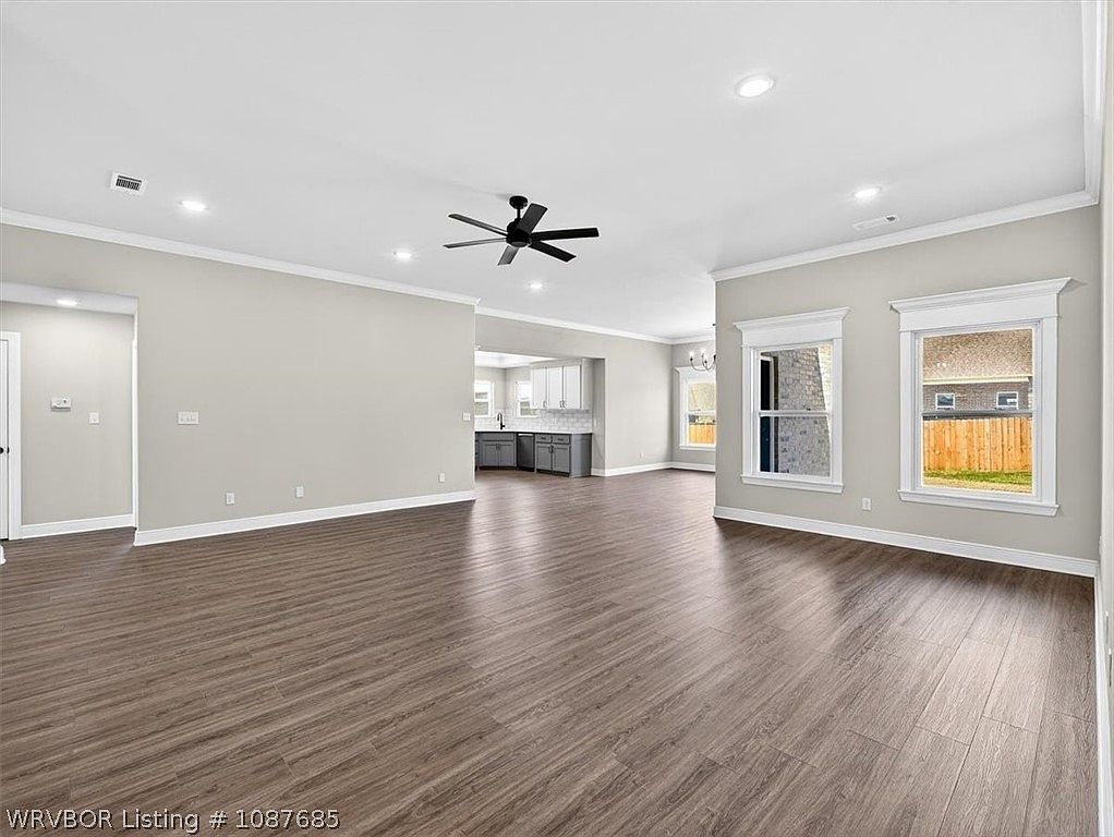 404 Rock Ct Lavaca, AR 72941 - Thumbnail 4