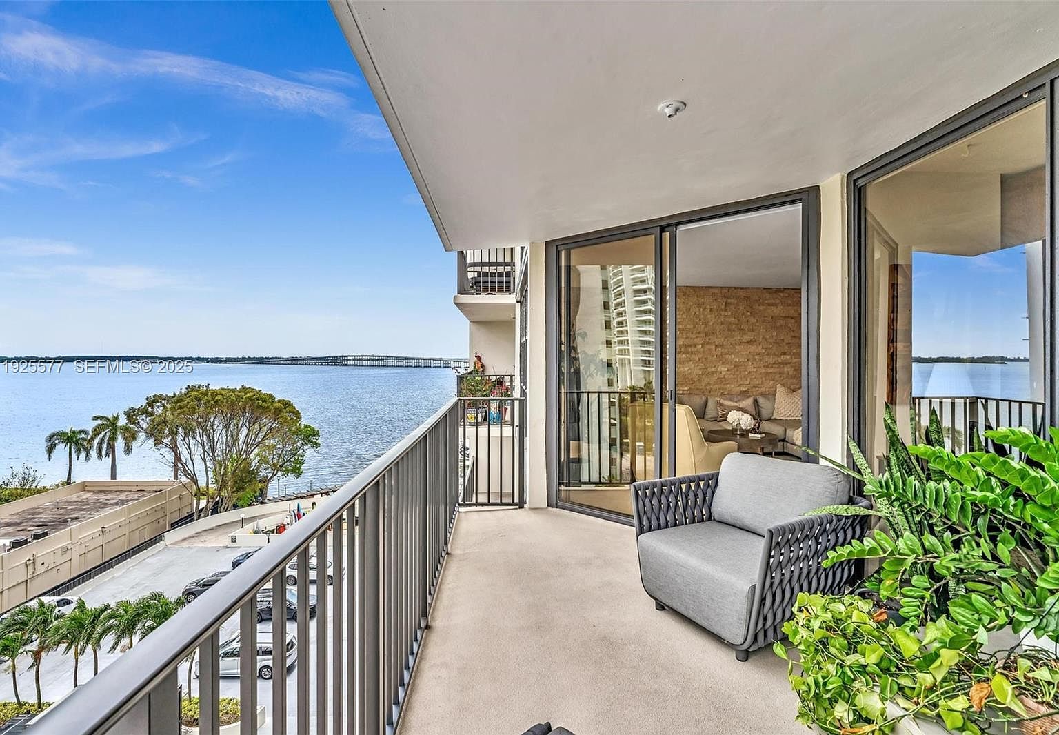 1865 Brickell Ave APT A703 Miami, FL 33129 - Thumbnail 4