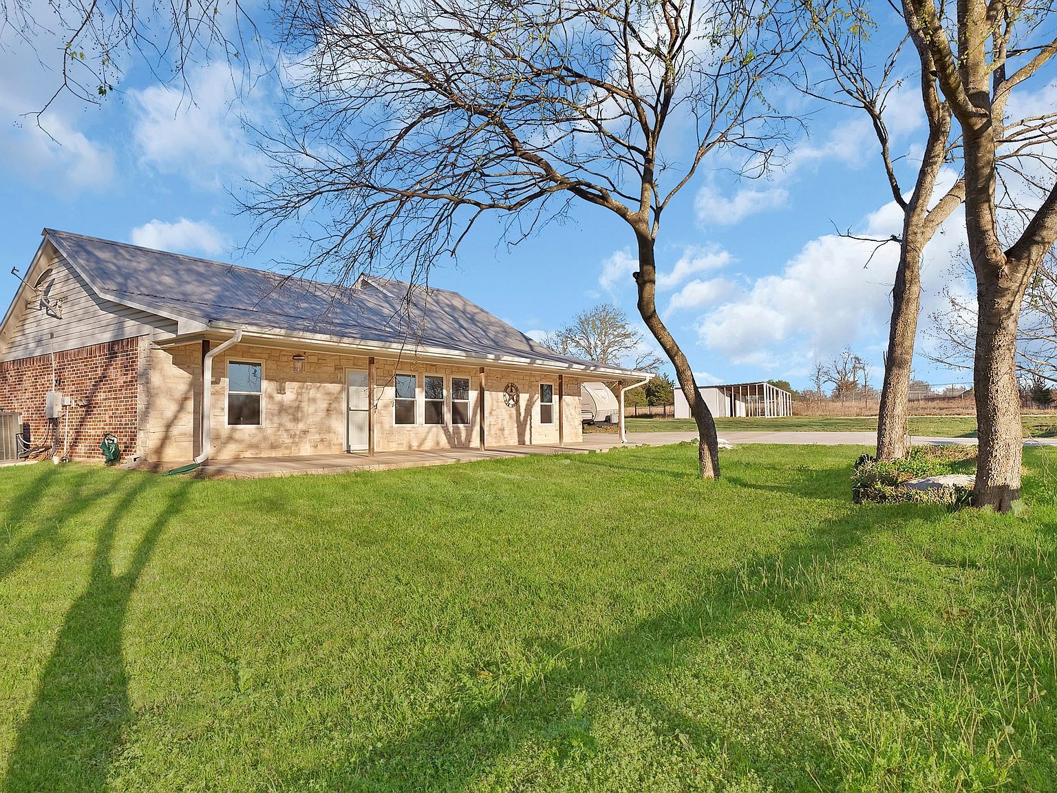 109 Pioneer Ct Waxahachie, TX 75167 - Thumbnail 4