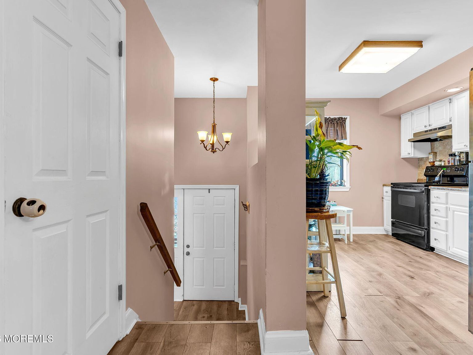 408 Alpine Trl Neptune, NJ 07753 - Thumbnail 4